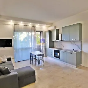  Appartamento Toma Apartment Trilocale Moderno Per Max 6 Persone